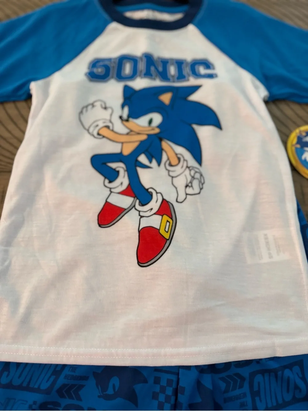 Sonic The Hedgehog nwt smoke